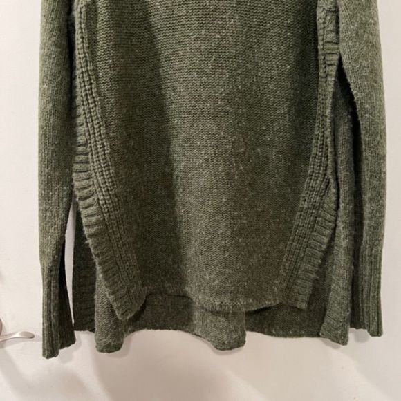 American Eagle Outfitters Olive Green Turtleneck Sweater - Picture 6 of 14